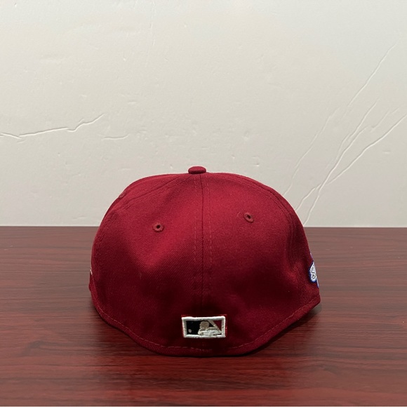 New Era, 59Fifty Fitted Hat, Philadelphia Phillies, Polar Lights - Picture 8 of 11
